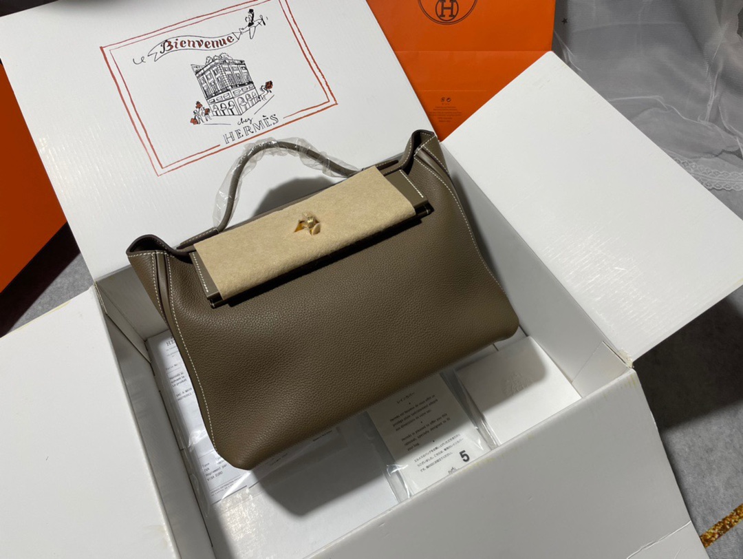 Hermes Kelly 2424 29cm Handbag in Etoupe Clemence Leather